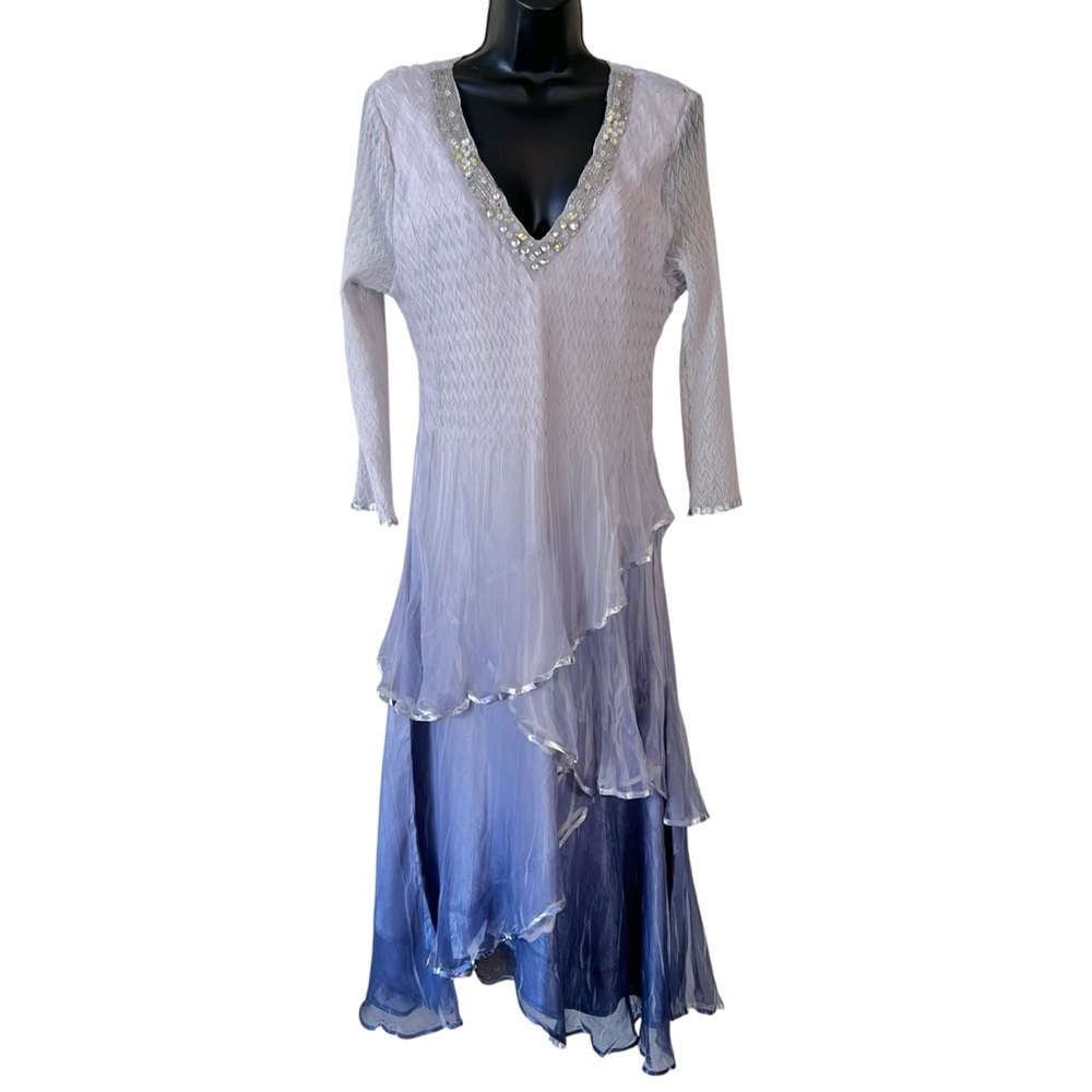 KOMAROV V-NECK EMBELLISHED LAYERED
CHIFFON SILVER NIGHT OMBRE DRESS